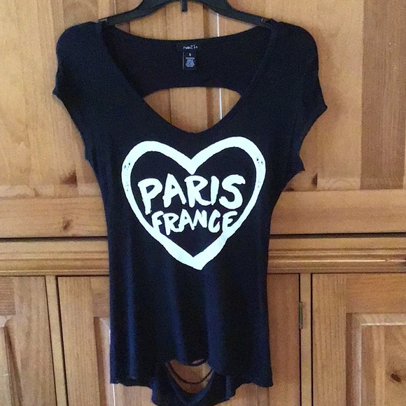 Rue21 Paris France Heart open back Tshirt Sz small - Picture 1 of 5